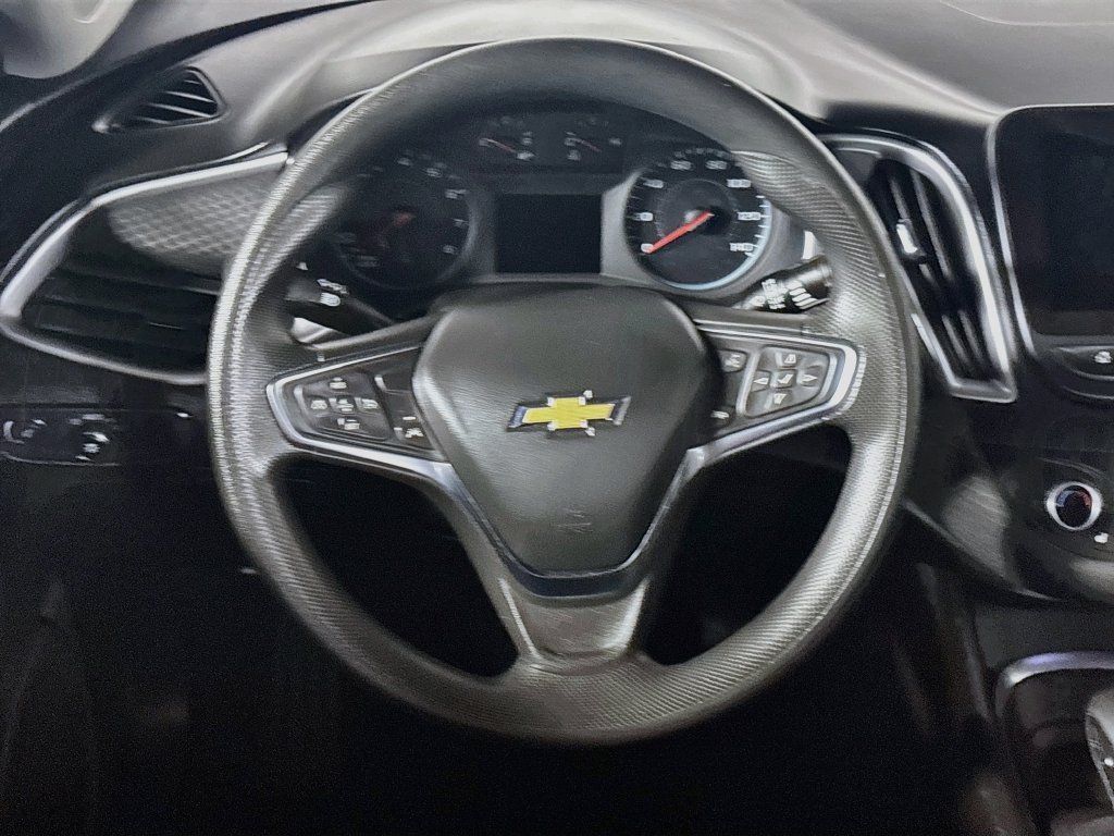 Used 2025 Blue Chevrolet LT image 13