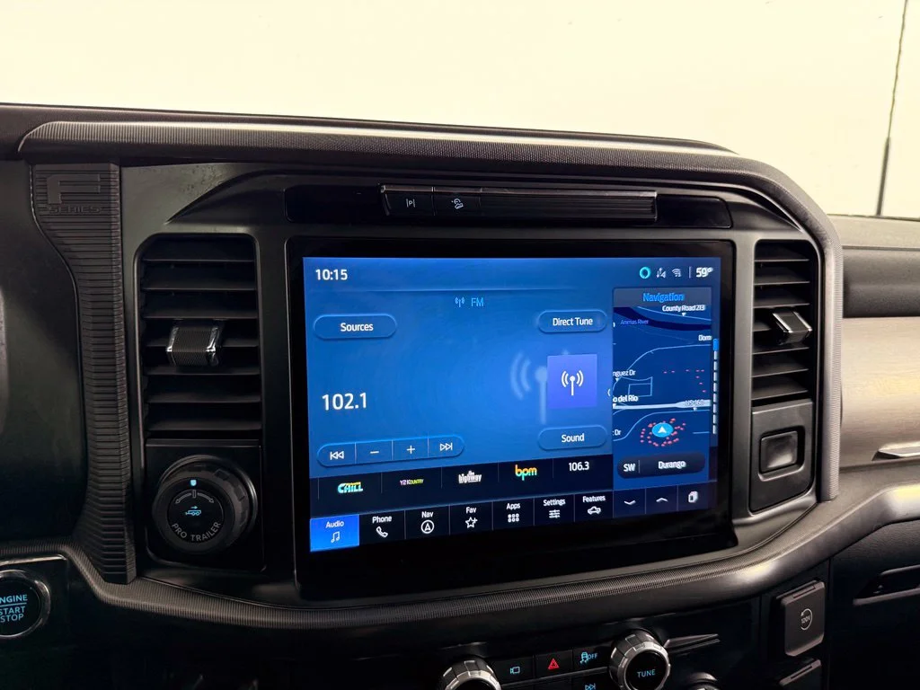 Used 2025 White Ford Platinum image 33