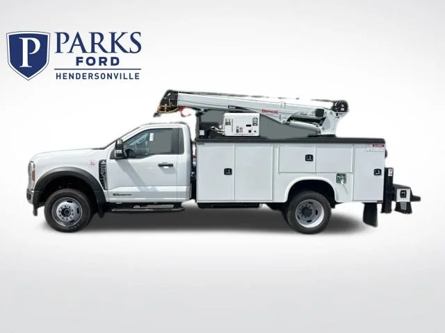 2024 Ford F-550 XL 4x4 Regular Cab 169-In DRW's photo