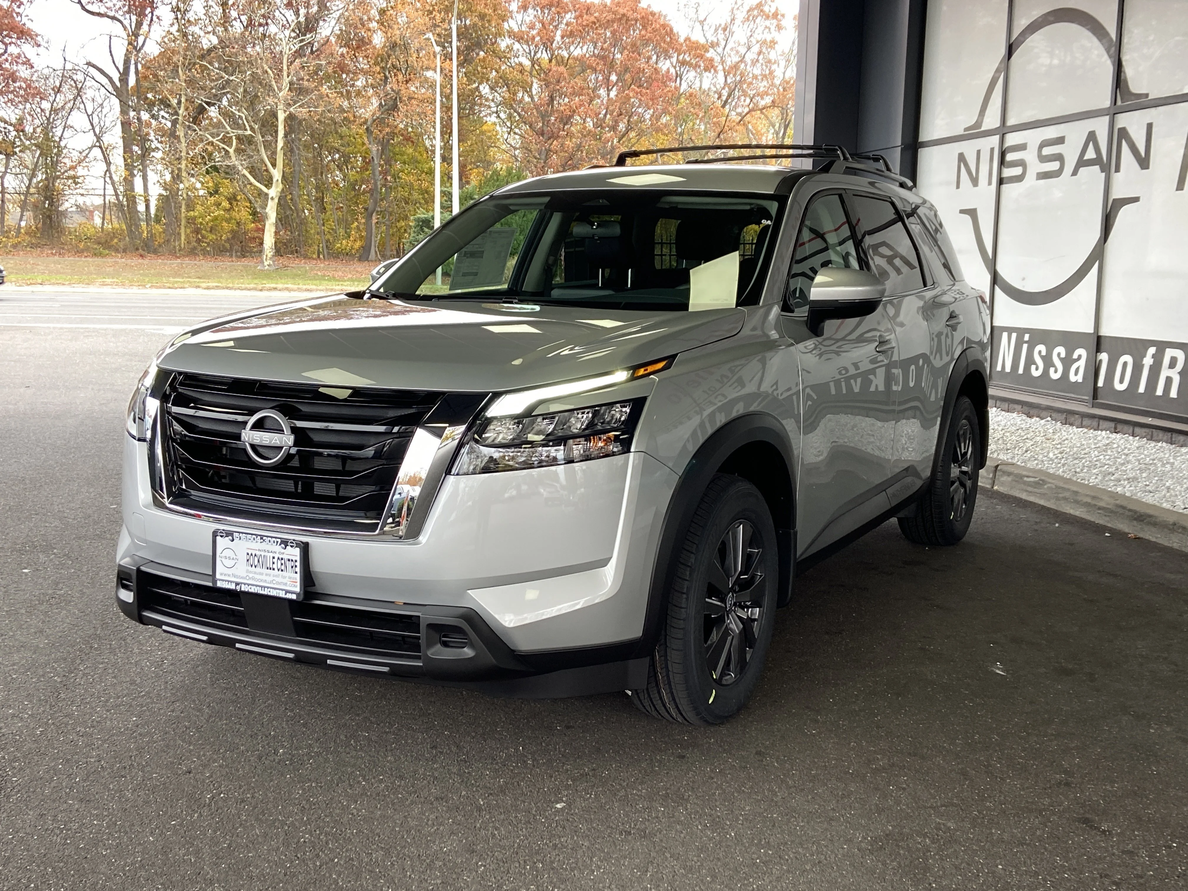 New 2025 Brilliant Silver Metallic Nissan SV image 7