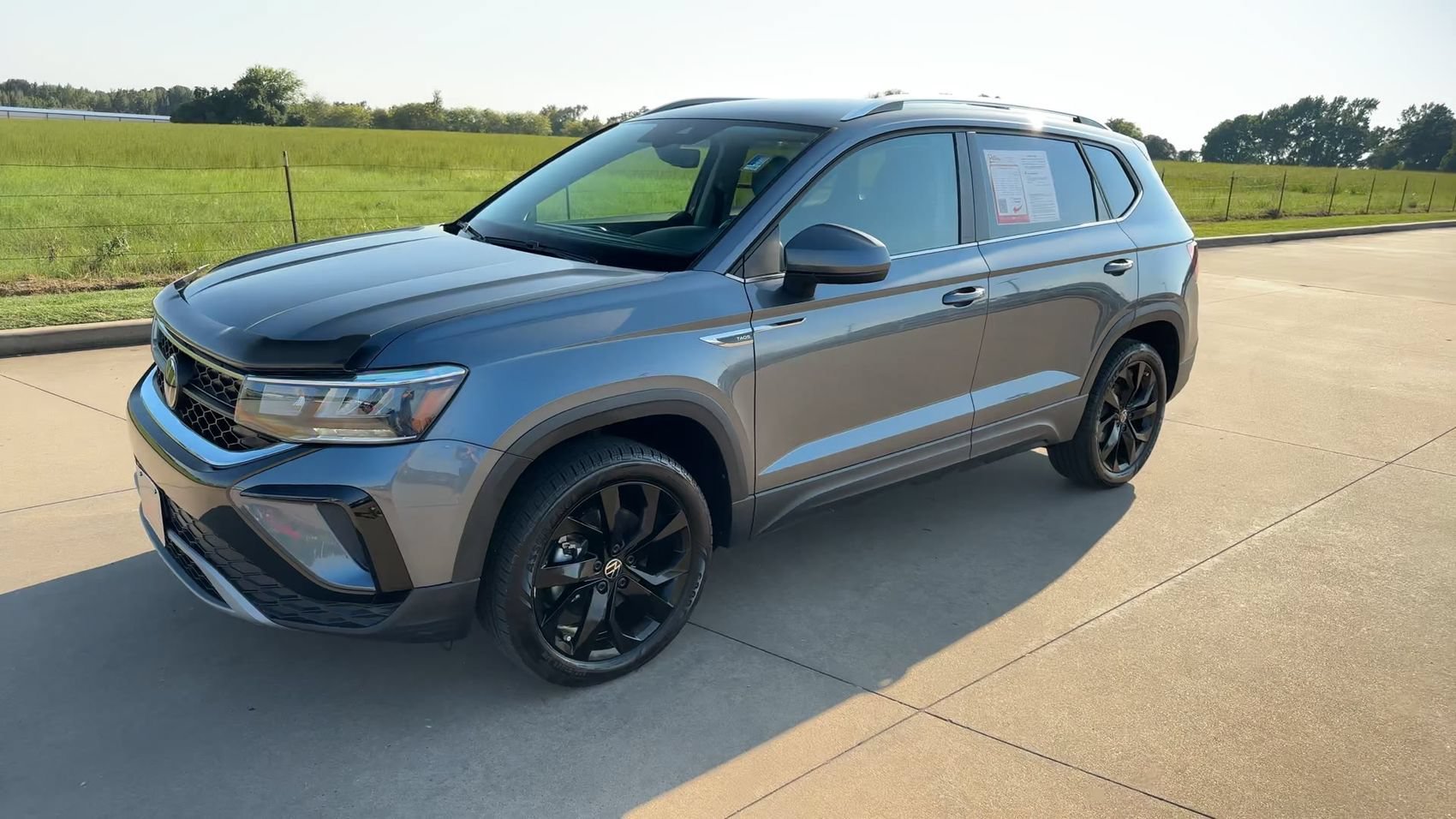 2023 Volkswagen Taos SE - Photo 5