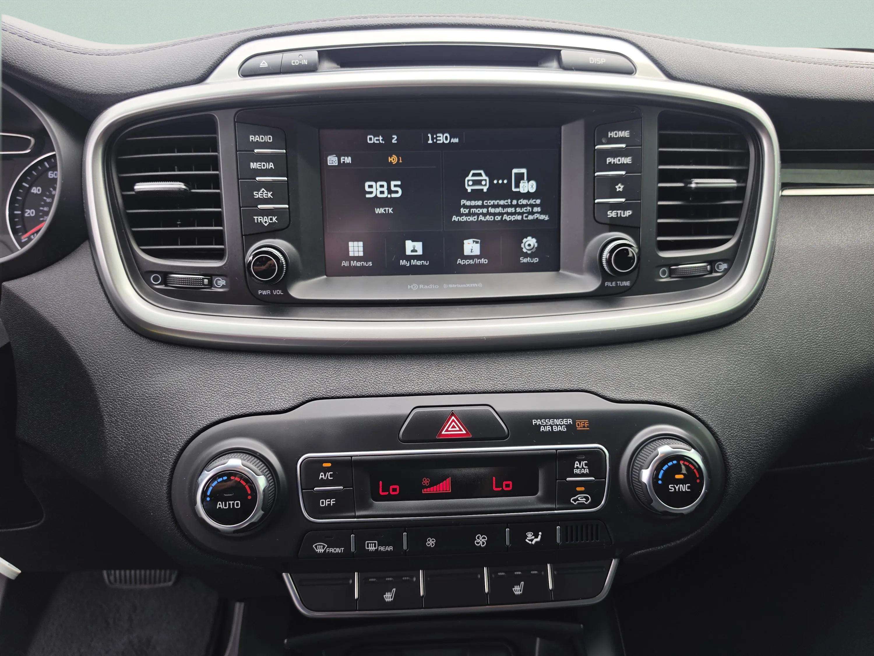 Used 2019 Platinum Graphite Kia LX V6 image 26