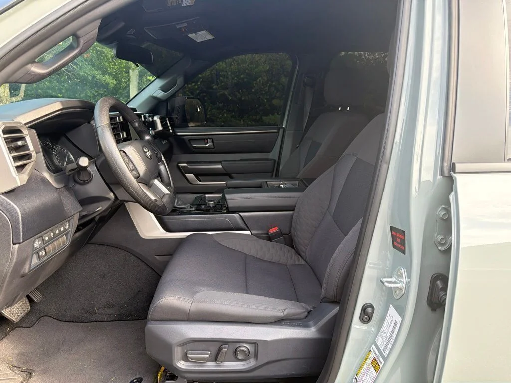 Used 2026  Toyota SR5 image 10