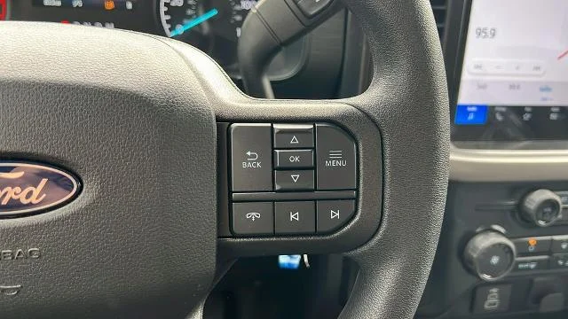 New 2026 Oxford White Ford XL image 35