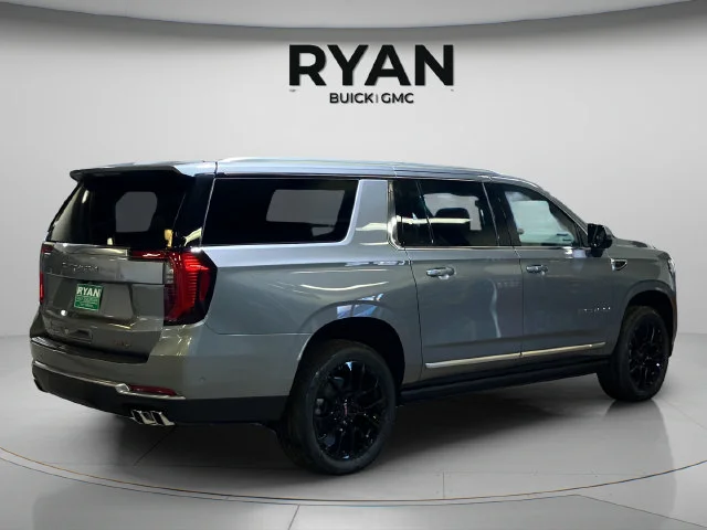 2026 GMC Yukon XL Denali - Photo 9