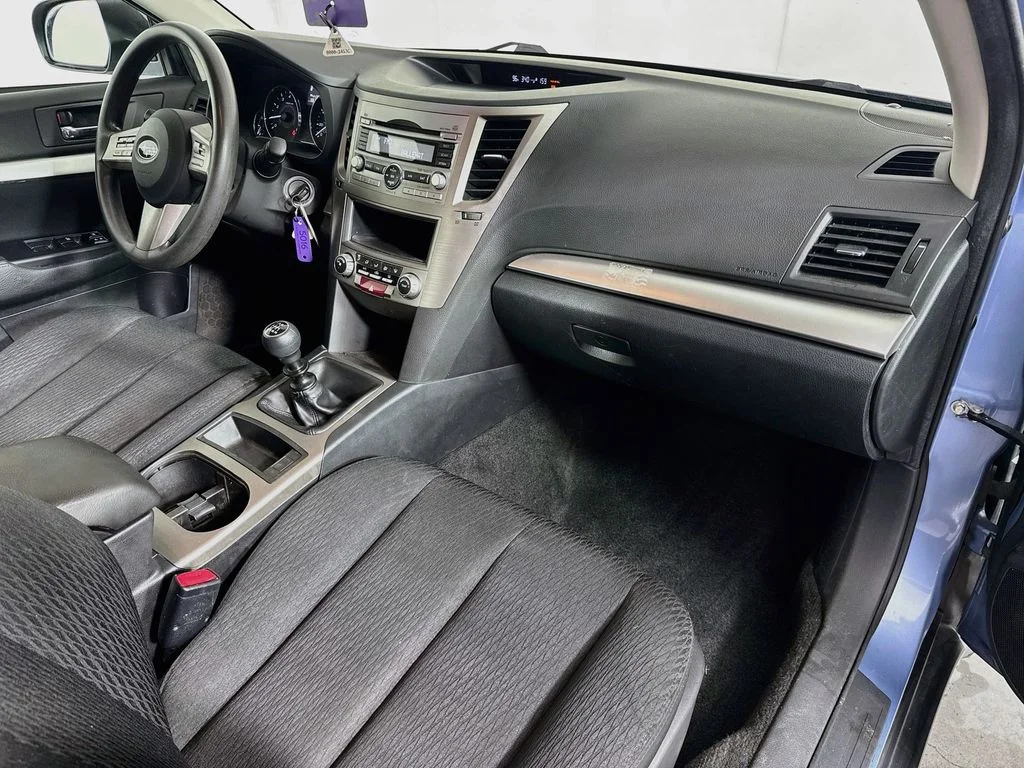 Used 2011 Blue Subaru 2.5i image 32