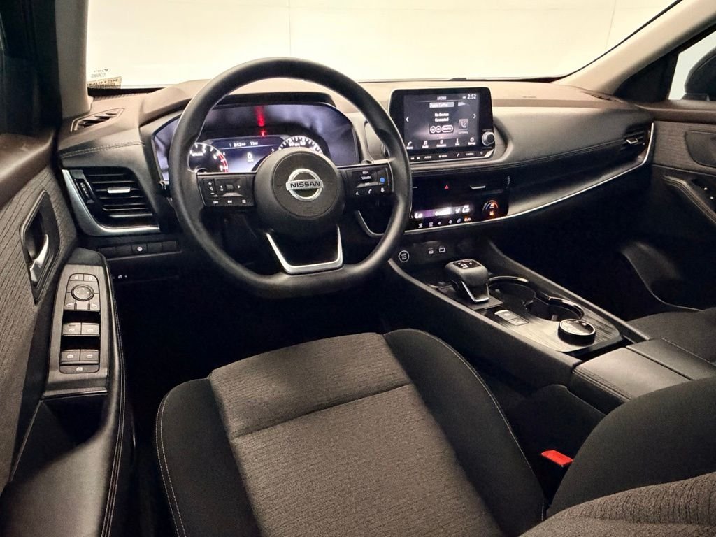 Used 2021 Black Nissan SV image 16