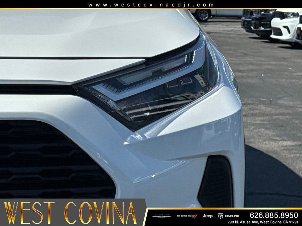 Used 2024 White Toyota XLE image 13