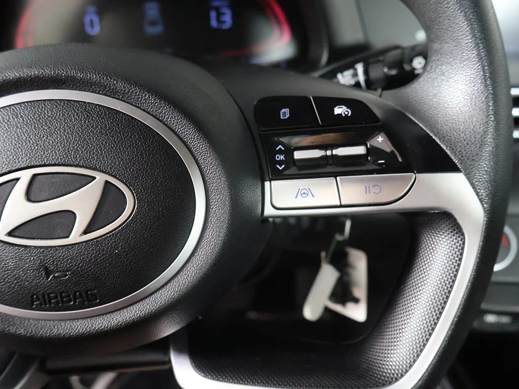 Used 2025 Blue Hyundai SE image 36