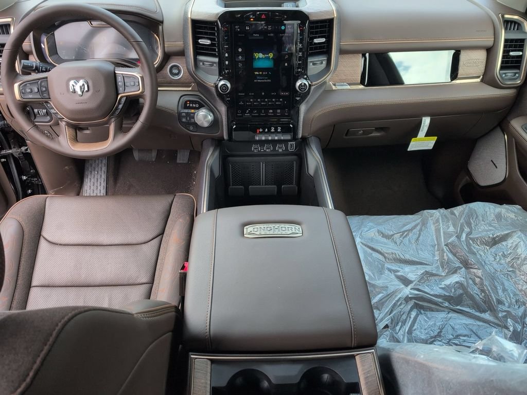 New 2026 Diamond Black Crystal Pearlcoat RAM Limited image 26