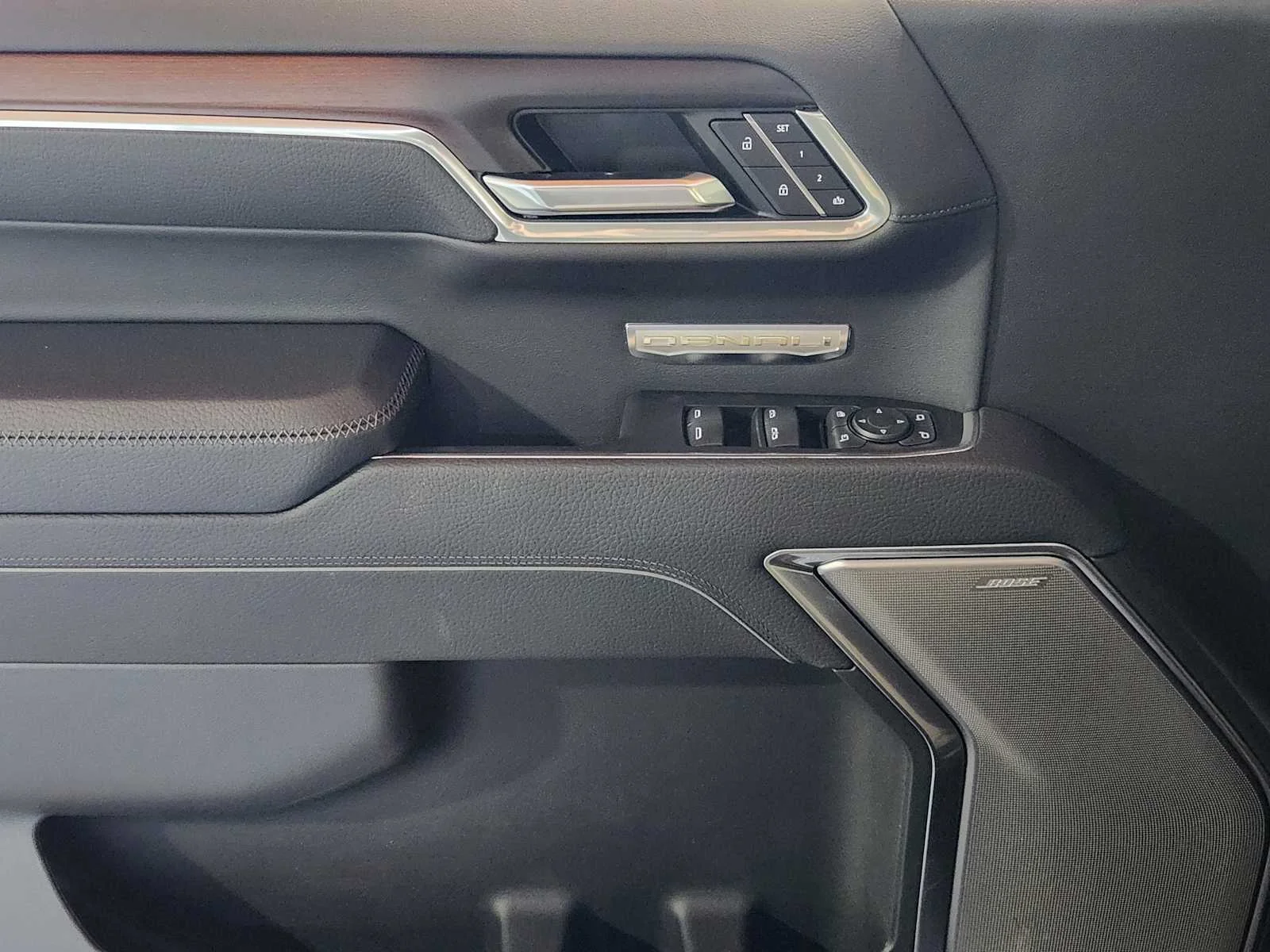 2026 GMC Sierra 1500 Denali - Photo 14