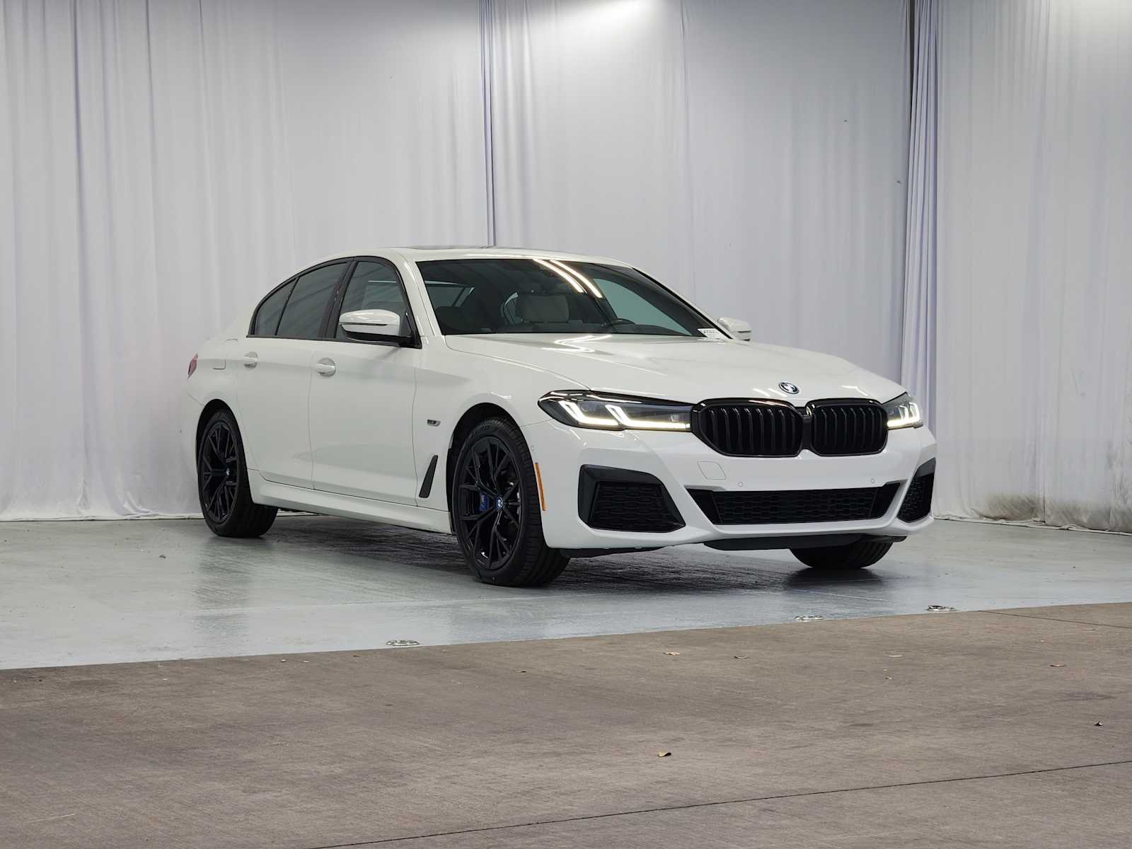 Used 2023 BMW 5 Series 530e with VIN WBA33AG07PCL95185 for sale in Plano, TX