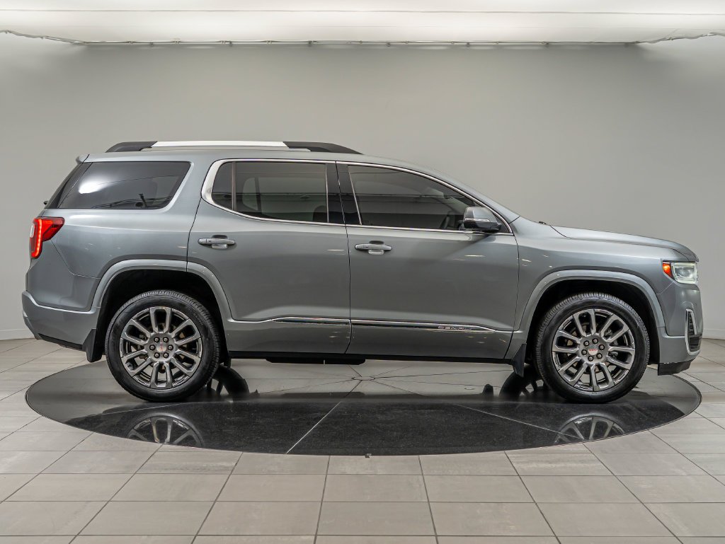 Used 2023 Sterling Metallic GMC Denali image 4