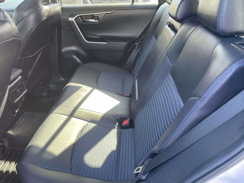 2022 Toyota RAV4 XSE - Photo 23