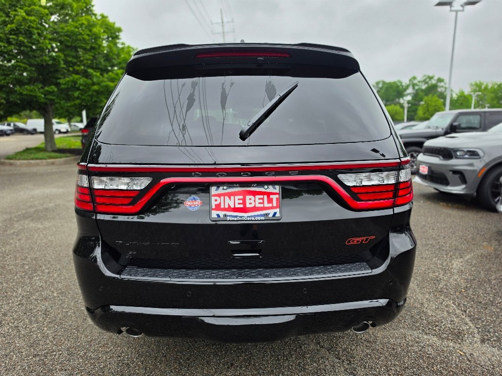 New 2026 Diamond Black Clear-Coat Exterior Paint Dodge GT Plus image 12