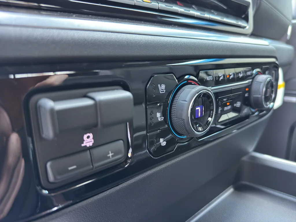 2026 Chevrolet Silverado 2500 HD LTZ - Photo 25
