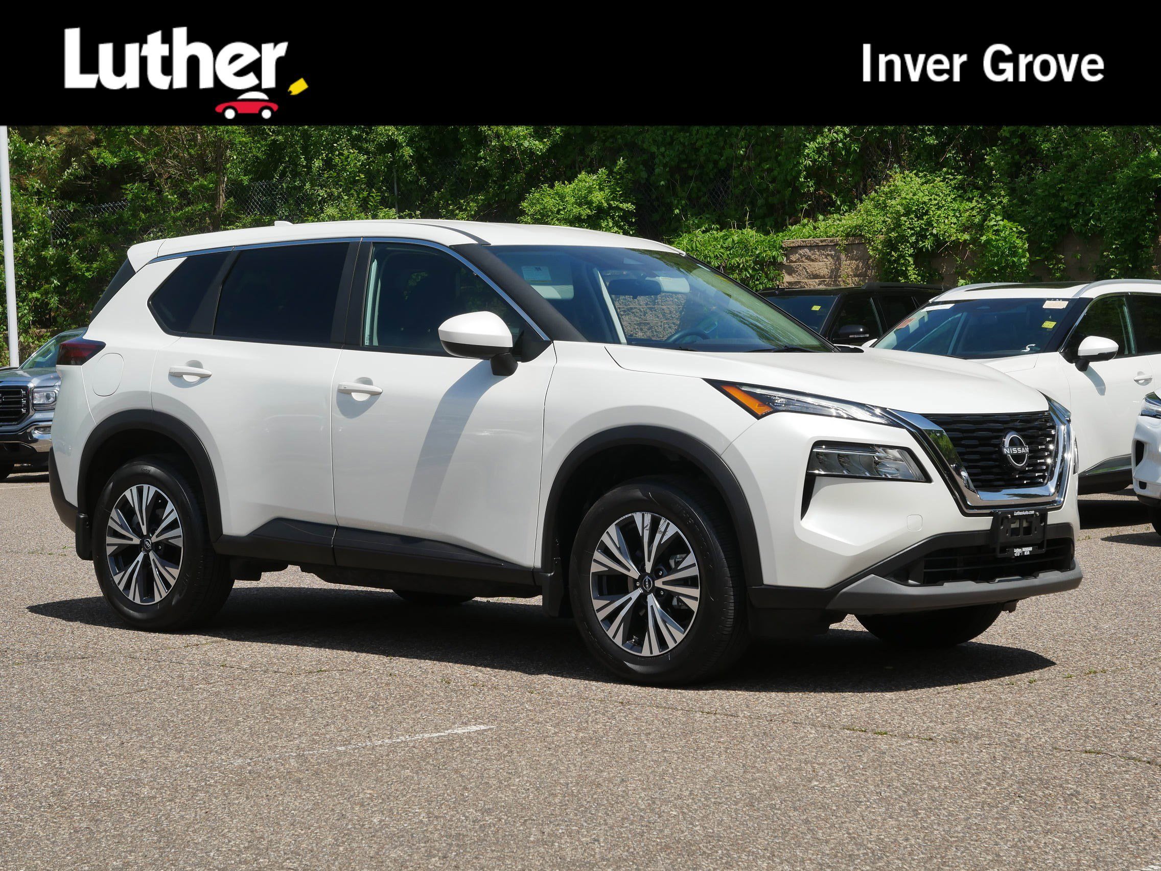 2023 Nissan Rogue SV AWD's photo