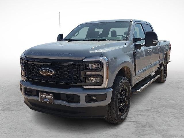 New 2026 Glacier Gray Metallic Tri-Coat Ford F-250® Lariat® image 29