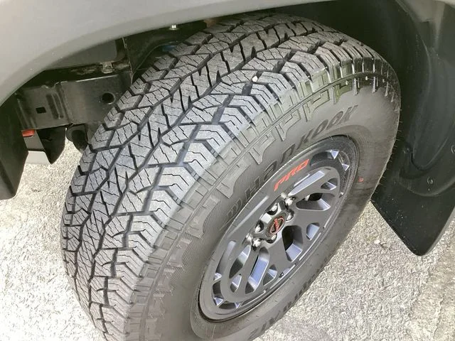 Used 2026 Citrus Strike Nissan PRO-4X image 18