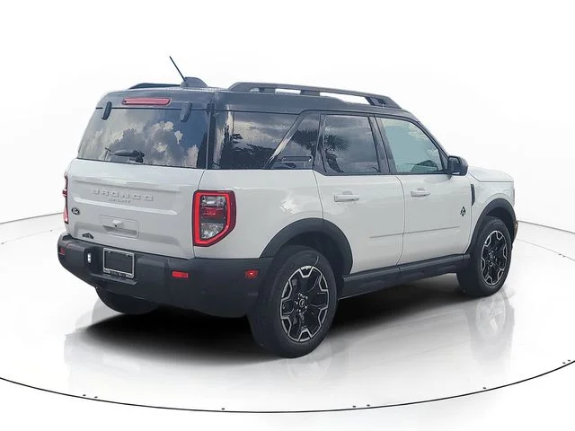 New 2026 Oxford White Ford Outer Banks image 5