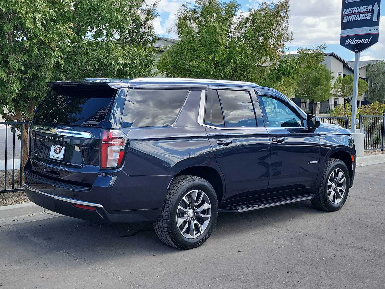 Used 2022 Dark Ash Metallic Chevrolet LS image 8