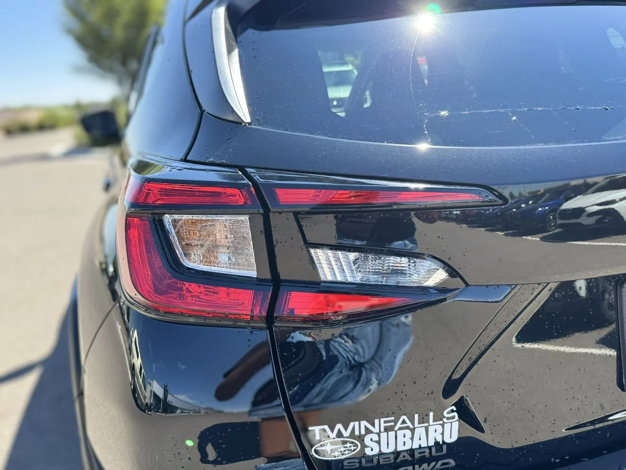 New 2026 Crystal Black Silica Subaru Limited image 32