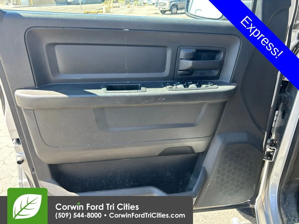 Used 2014 Silver Ram Express image 11