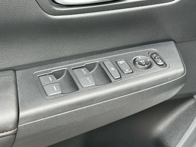 2026 Honda CR-V Sport - Photo 17