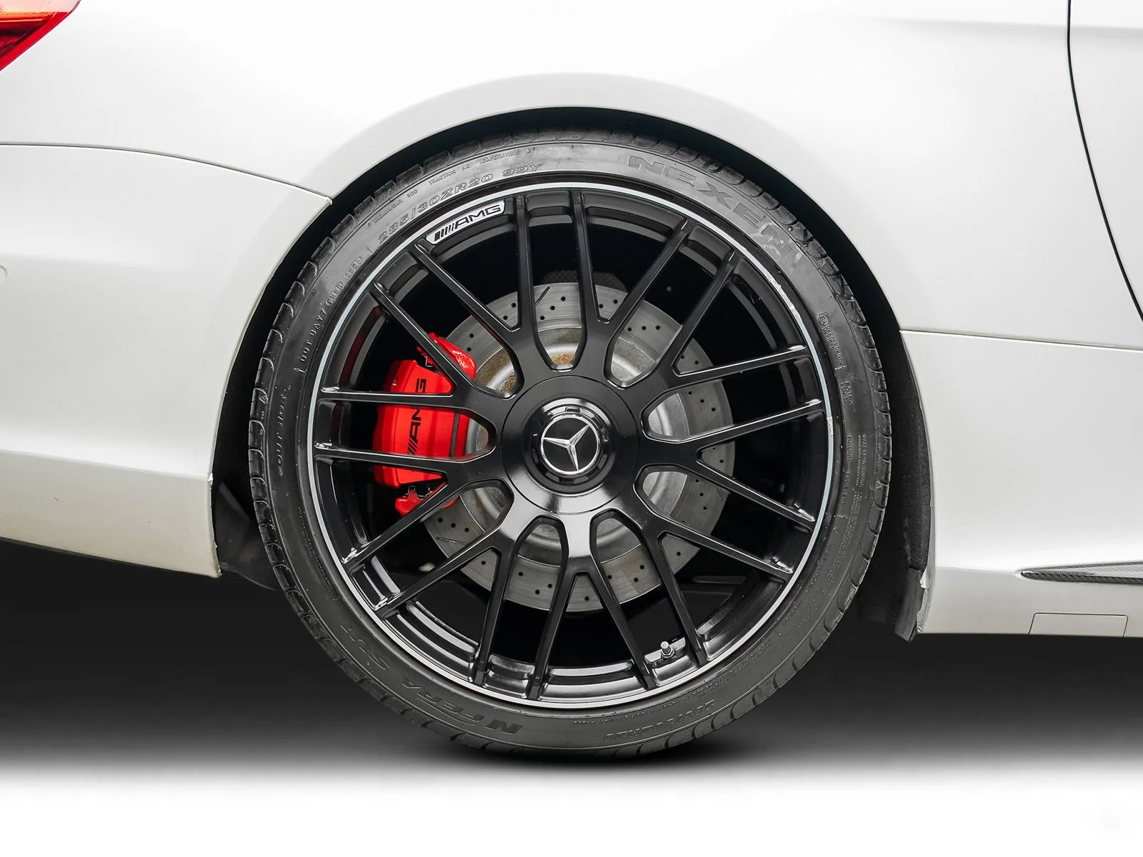 Used 2017 White Mercedes-Benz SL 63 AMG® image 38