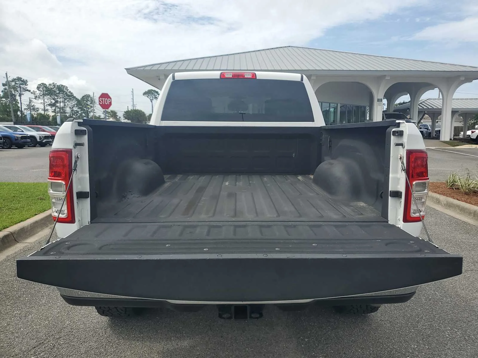 Used 2019  Ram Tradesman image 5