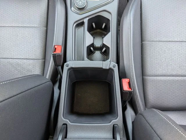 Used 2018 Blue Volkswagen 2.0T SEL image 33
