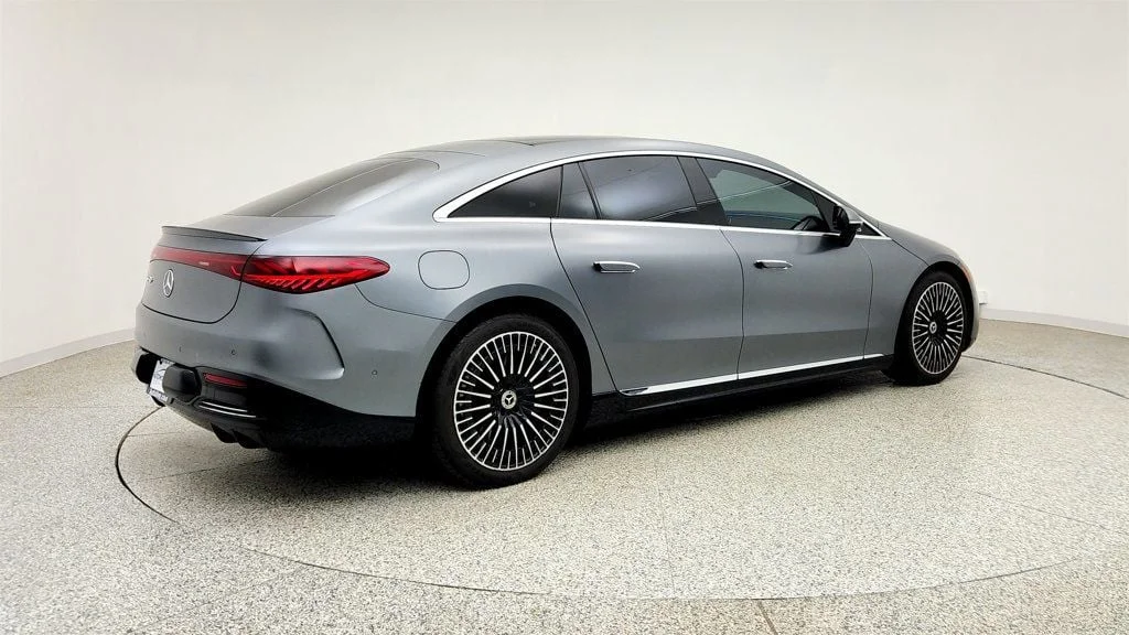 Used 2023 MANUFAKTUR Selenite Gray Magno Mercedes-Benz EQS 450+ Sedan w/ AMG® Line & Exclusive Trim Pkgs image 5