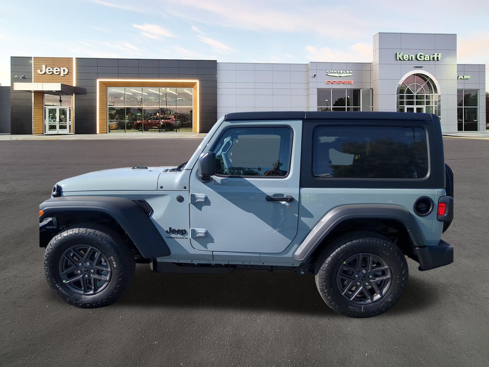 New 2027 Earl Clear-Coat Paint Jeep Sport S image 8