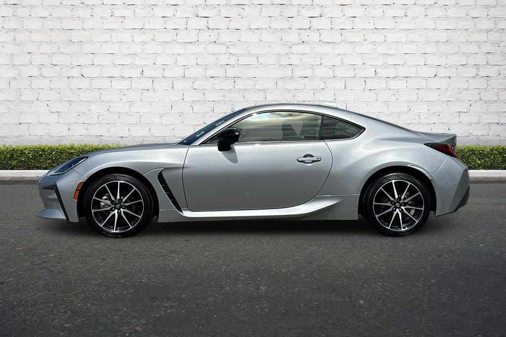 2023 Toyota GR86 Base - Photo 7