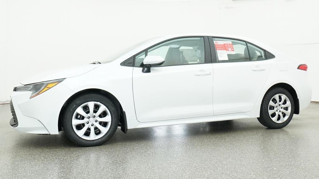 New 2026 Wind Chill Pearl Toyota LE image 4