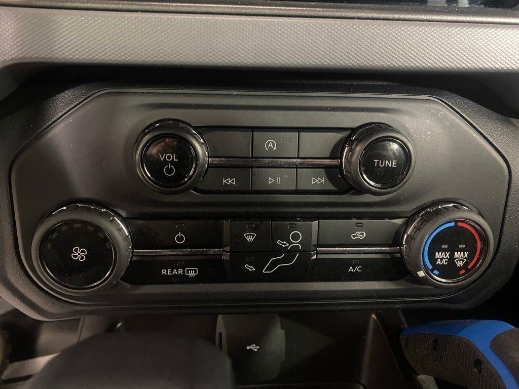Used 2024 Gray Metallic Ford Black Diamond image 19