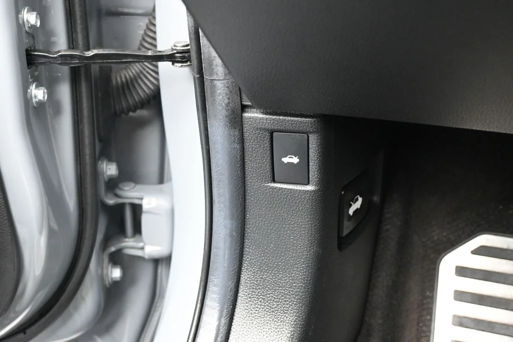Used 2024 Urban Gray Pearl Honda Sport image 36