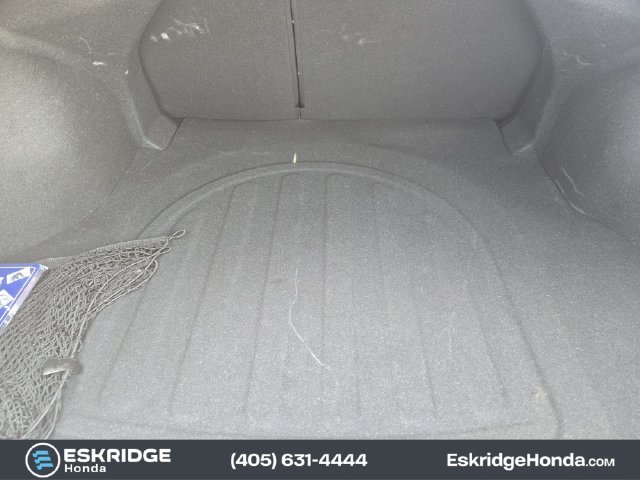 Used 2025 Red Hyundai SEL Convenience image 32