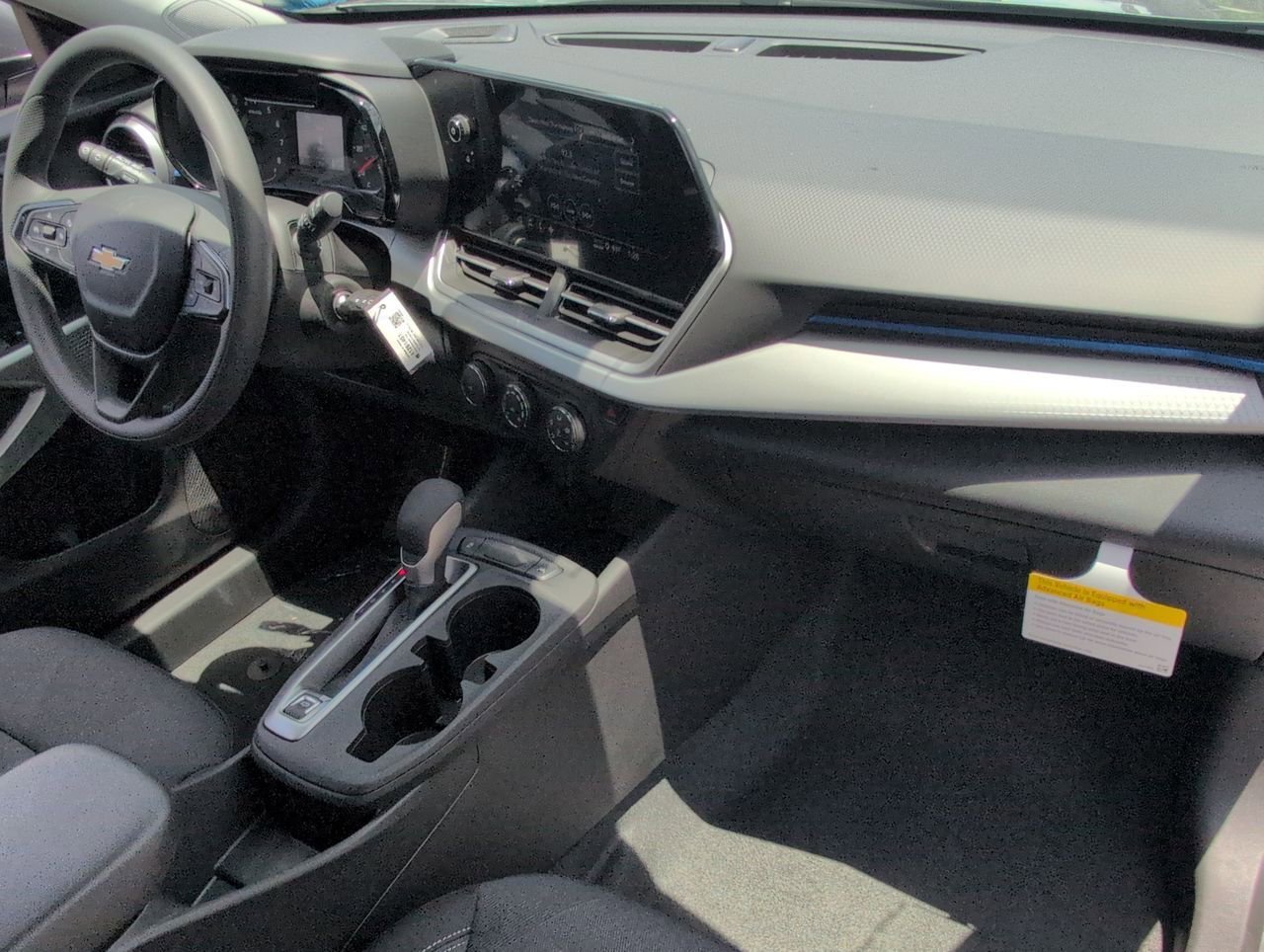 2026 Chevrolet Trax LS - Photo 25