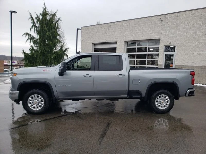 2026 Chevrolet Silverado 2500 HD LT - Photo 3