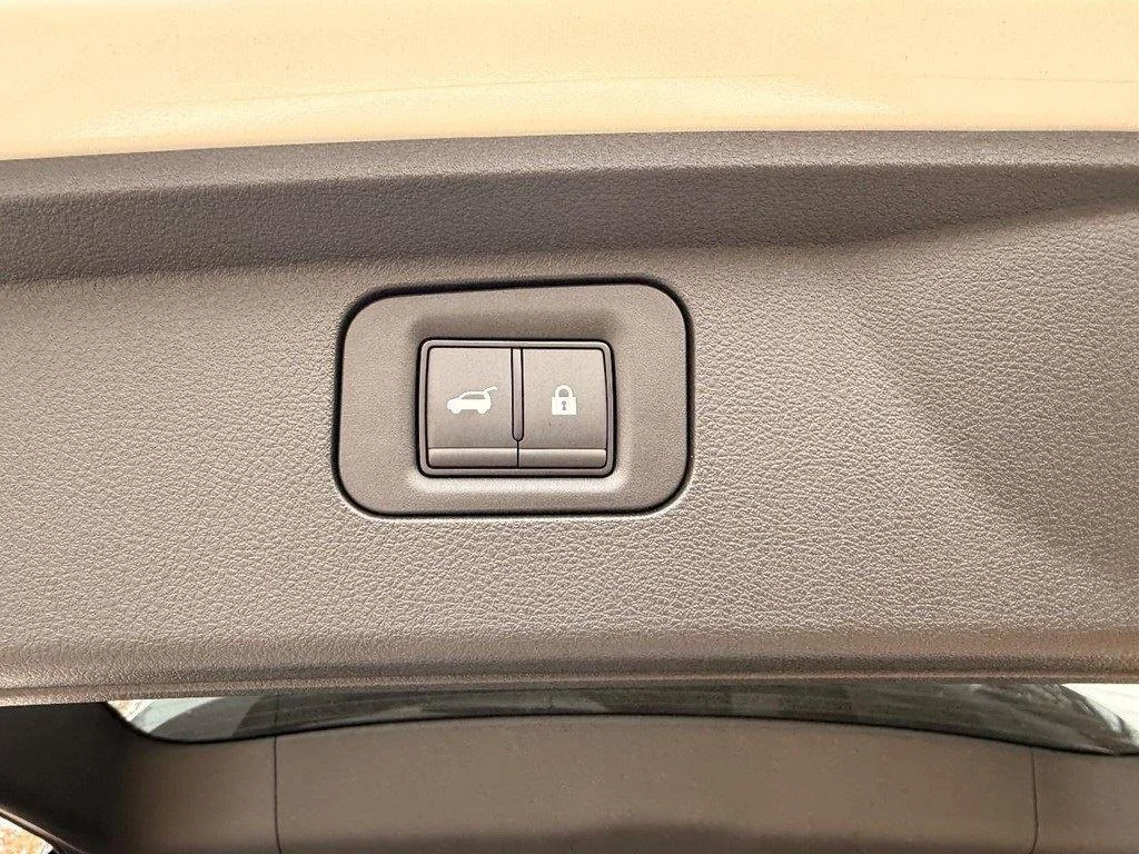 2026 Nissan Armada PRO-4X - Photo 31