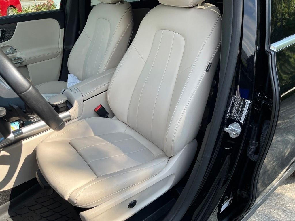 Used 2021  Mercedes-Benz GLA 250 image 24