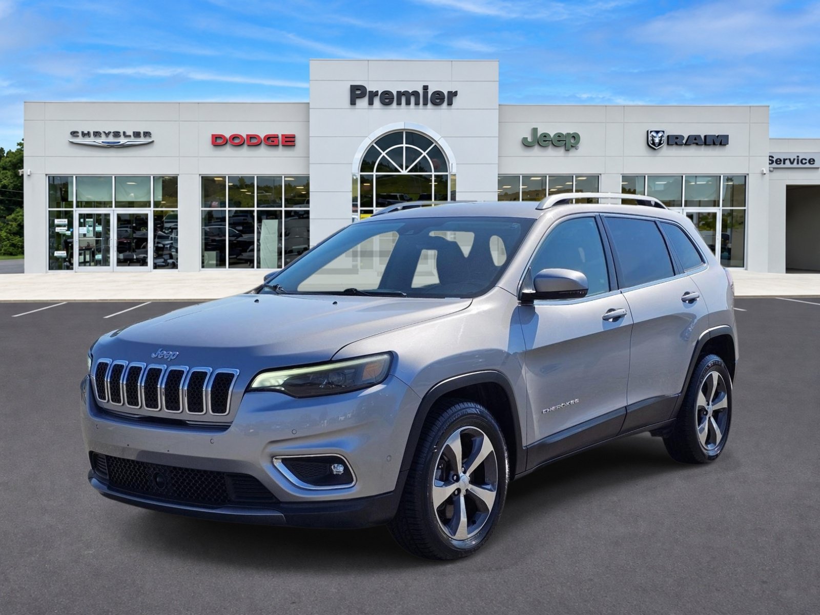 Used 2019 Billet Silver Metallic Clearcoat Jeep Limited image 1