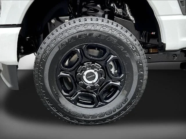 New 2026 Oxford White Ford F-250® XL image 44