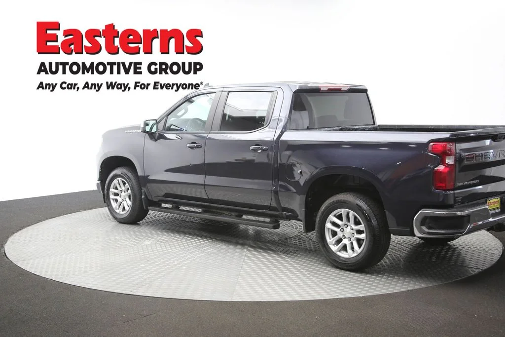 Used 2022 Gray Chevrolet LT image 63
