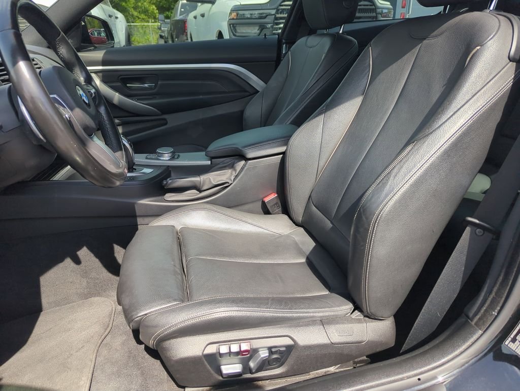 Used 2019 Black BMW 440i image 11