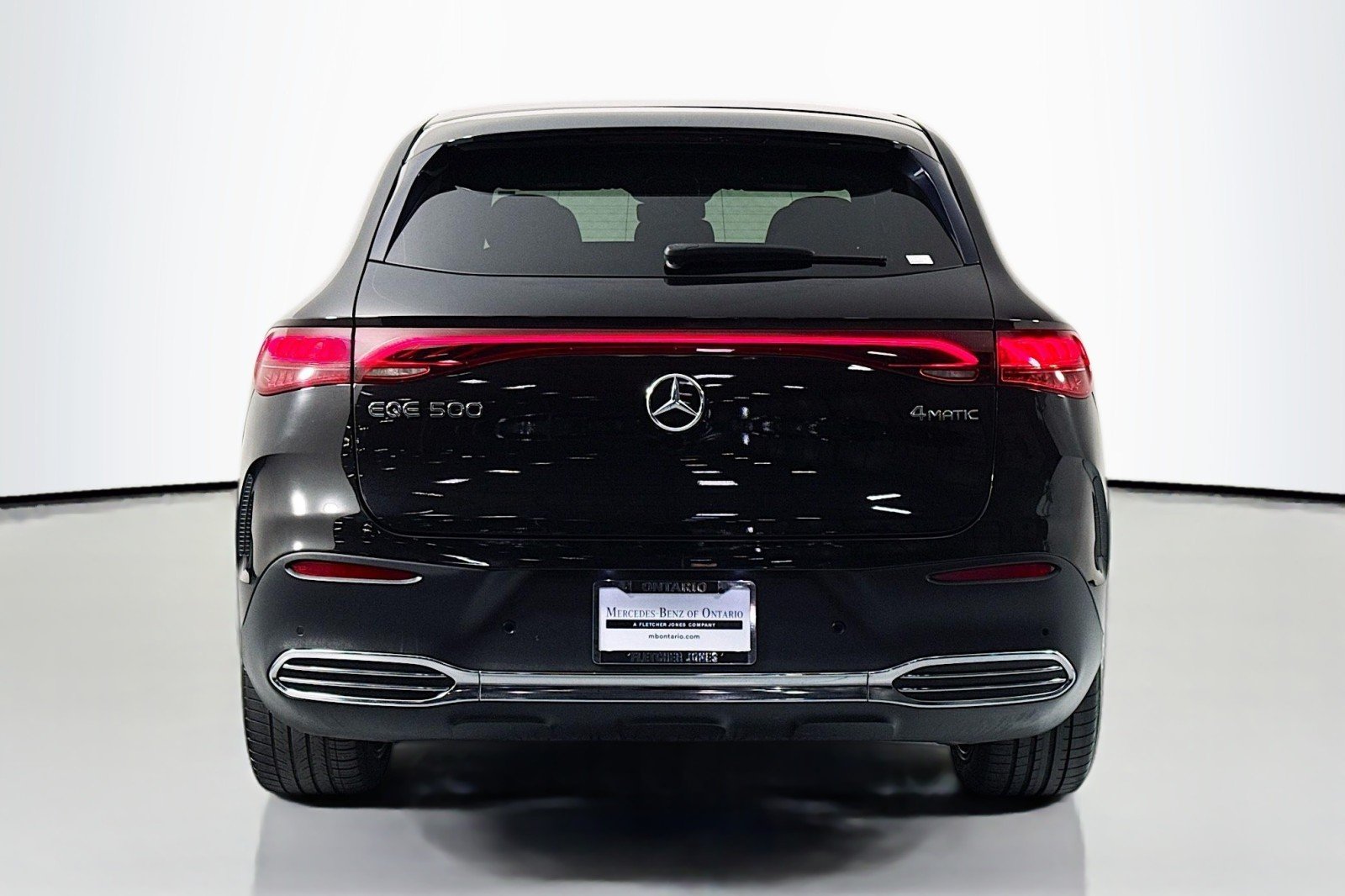 Used 2023 Obsidian Black Metallic Mercedes-Benz 500 image 3