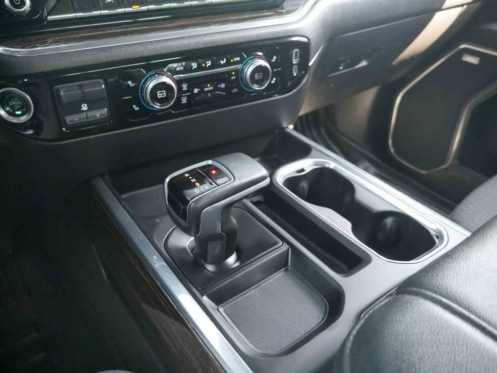 Used 2025 Red GMC Elevation image 35