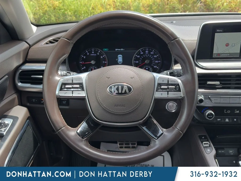 Used 2020 White Kia SX image 2