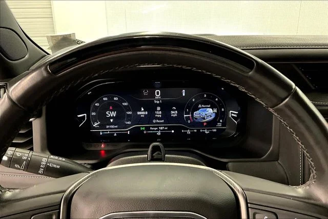 Used 2023 White Frost Tricoat GMC Denali Ultimate image 29
